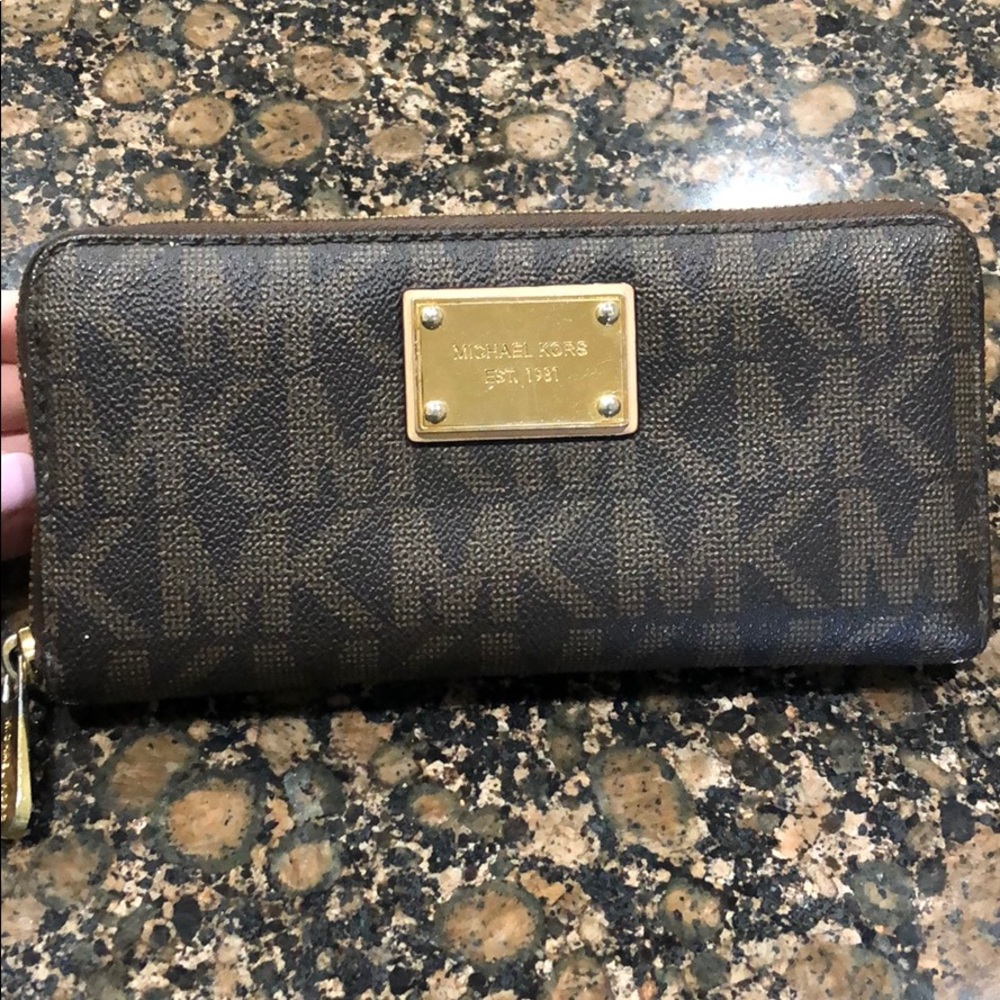 MICHAEL KORS wallet